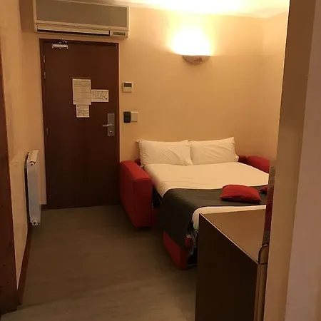 Hotel Vesuvio Lurdy
