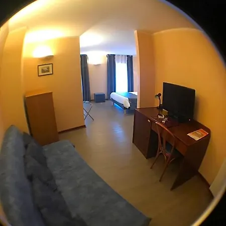 Vesuvio Otel 4*