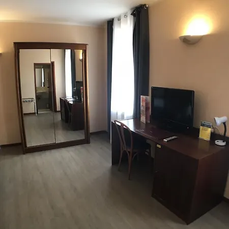 维苏韦沃酒店 4*