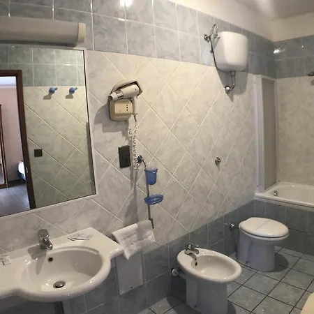 Otel Vesuvio