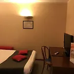 Vesuvio 4* Λούρδη